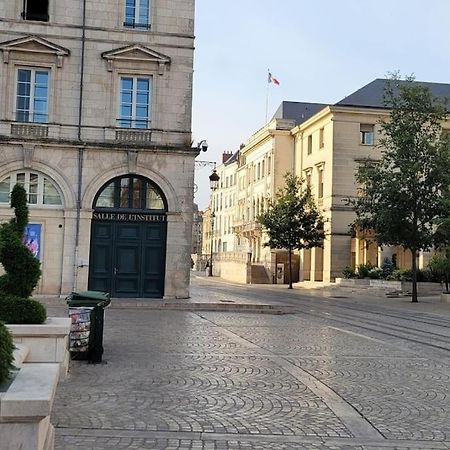 Apartamento Le Domremy F2 Au Coeur D'Orléans Exterior foto